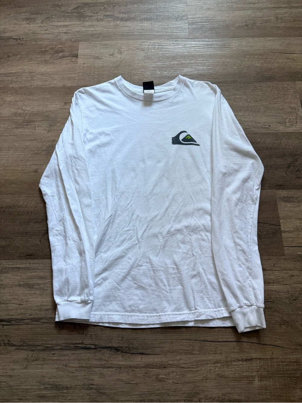 Quiksilver White Long Sleeve Tee with Small Chest Wave Logo